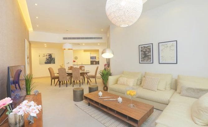 للايجار شقة غرفتين نوم طابق 19 برج بيات بلازا جدة