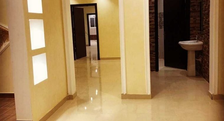 فلل للبيع بحي الحمدانية بجده بجميع المخططات بمييزات