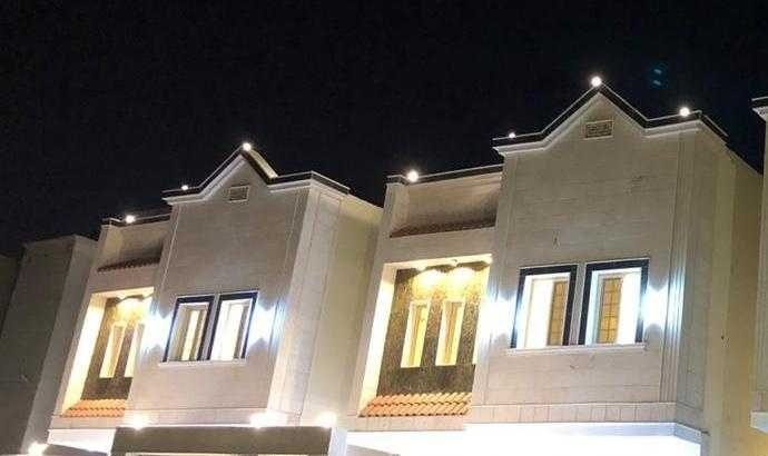 للبيع فلل بحي الحمدانية مخطط الصالحية ٢
