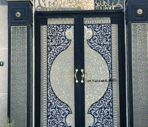 للحدادة والا لمنيوم 0508570440