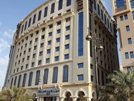 فندق للبيع جنوب المسجد النبوي الشريف