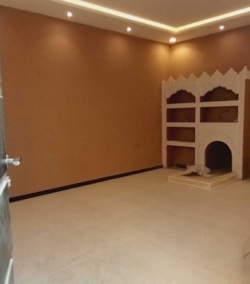 فيلا درج صاله وشقه مساحه ٣٧٥ بسعر مميز