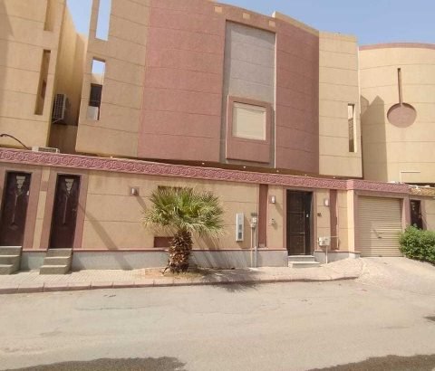 للايجار فيلا سكنية بتصميم راقي وموقع مميز الرياض حي الرحمانية