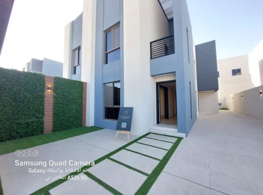 فيلل السليمان حي عكاظ