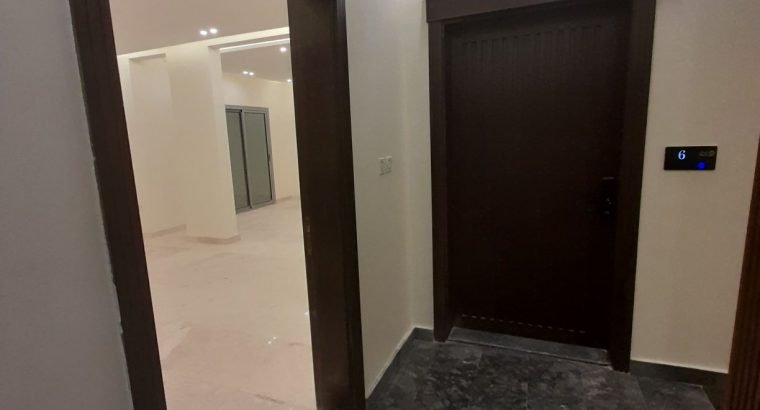 شقق تمليك فاخره للبيع جديده حي الزهراء