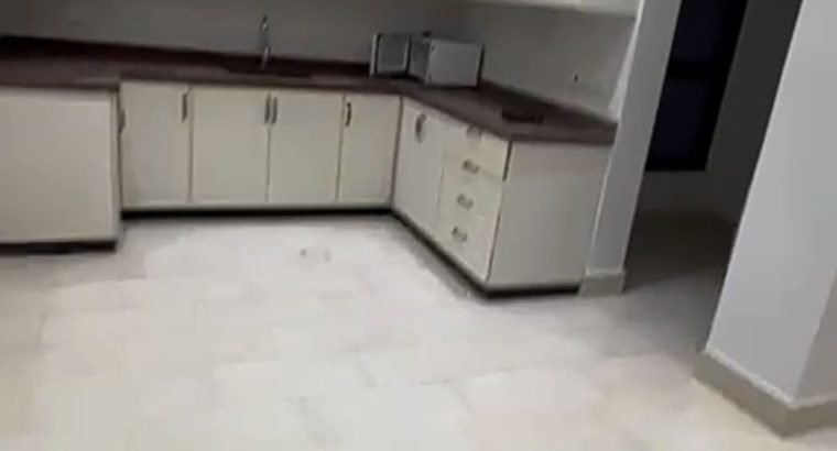 شقة فاخرة الإيجار السنوي في الرياض حي حطين