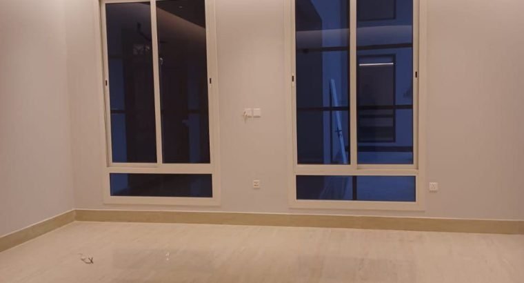 للأيجار شقة راقية بالرياض