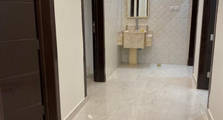 شقه للبيع