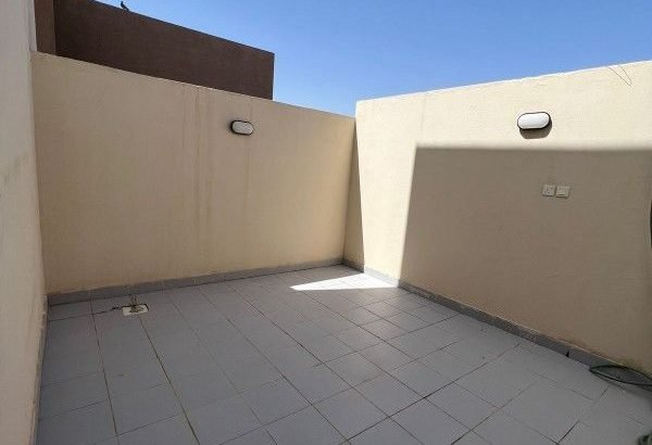للإيجار شقة بحي قرطبة