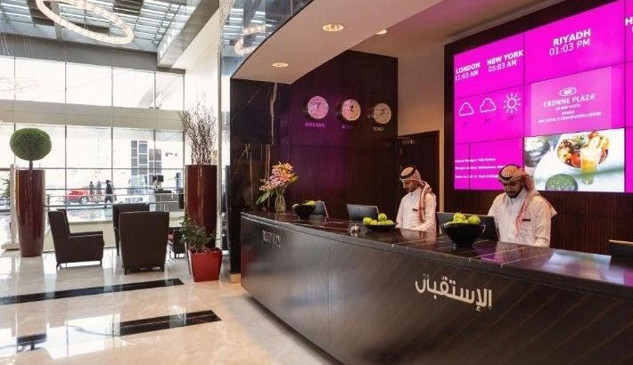 للبيع فندق بالرياص