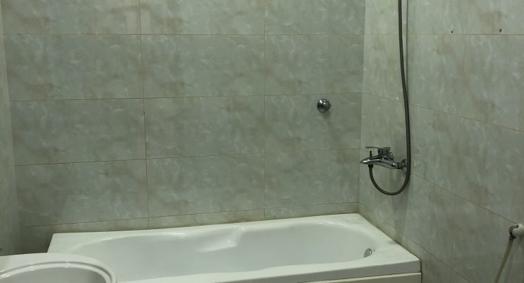 شقة ٤ غرف للايجار حي الحمدانيه خلف لولو ماركت