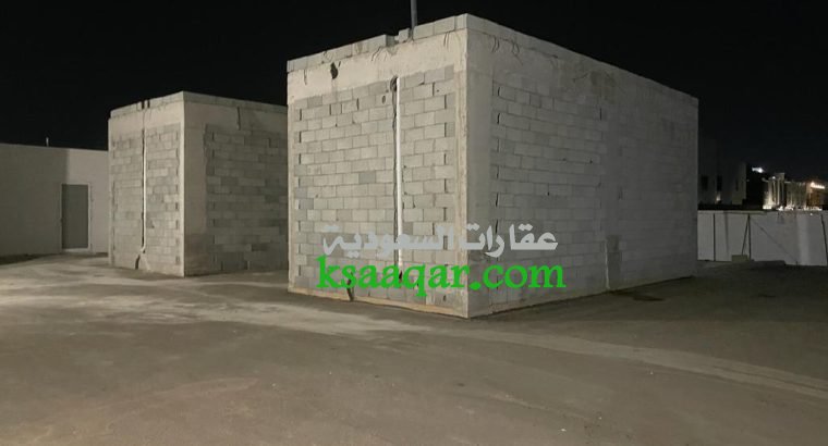 للايجار 2 اكشاك تجاريه منفصله مصرحة كافيه تقع عل