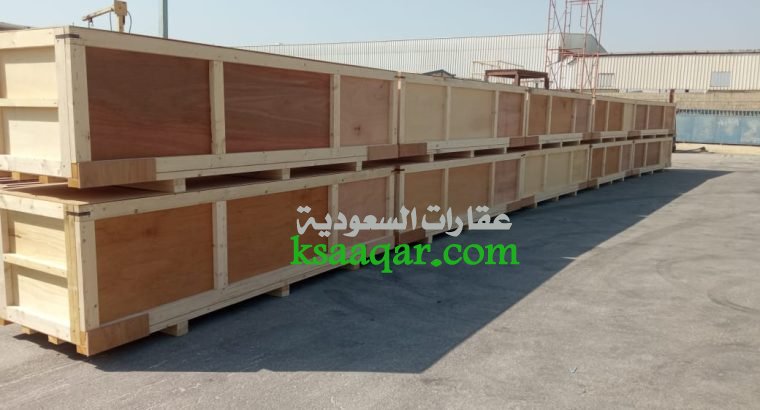 تنفيذ صناديق خشبية وطبالي حسب الطلب