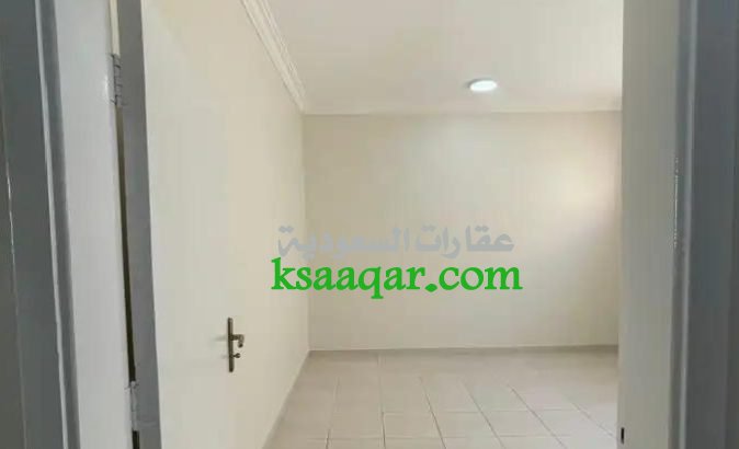 للايجار شقة في حي الرمال بسعر ممتاز