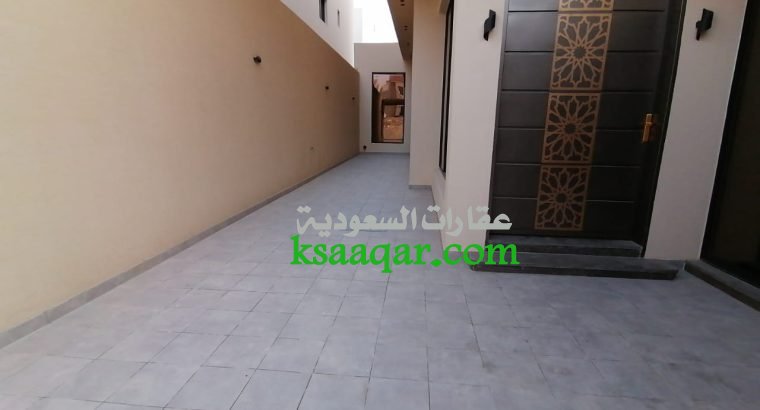 للبيع فيلا مساحة 375 درج داخلي مع شقة