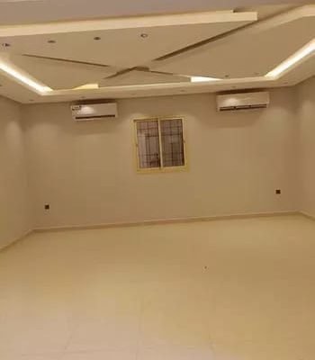 ⏬⏬⏬⏬⏬⏬فيلا للايجار حي قرطبهنظيفه جداًإيجار