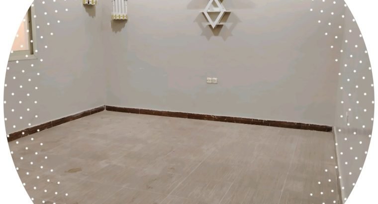 بيت للبيع قدام 37
الموقع الخرج 
حي الأندلس