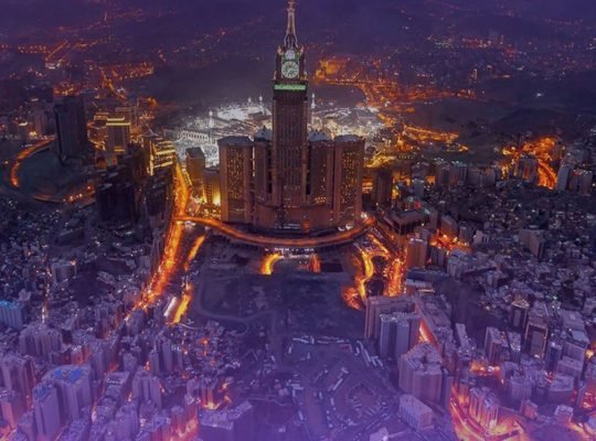 عمارة فاخرة للبيع