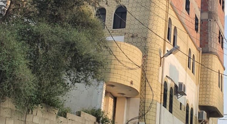 عماره للبيع طريق الملك عبدالله ابها