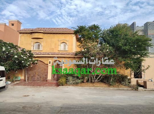 فيلا روف دورين للايجار في جده حي البساتين