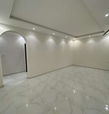 شقه للايجار  جديده  تتكون ثلاث