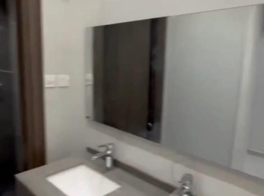 شقة لإيجار بحي الملك فهد