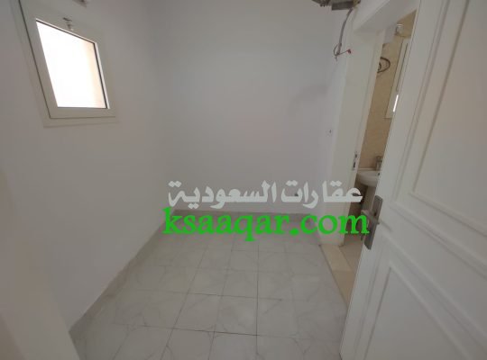 للايجار شقه فاخره في ابحر الشماليه حي الصواري