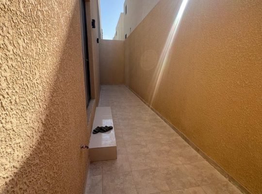شقه سكنية للايجار حي العارض الرياض
