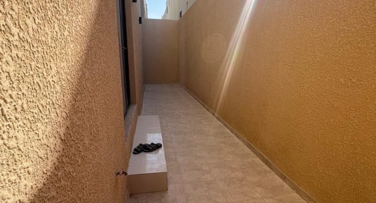 شقه سكنية للايجار حي العارض الرياض