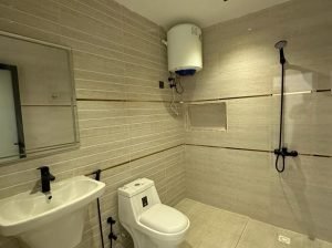 مكتب توق الرسيس للخدمات العقاريه للتواصل :0562854403