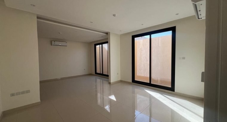 شقه سكنية للايجار حي العارض الرياض