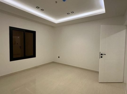 مكتب توق الرسيس للخدمات العقاريه للتواصل :0562854403