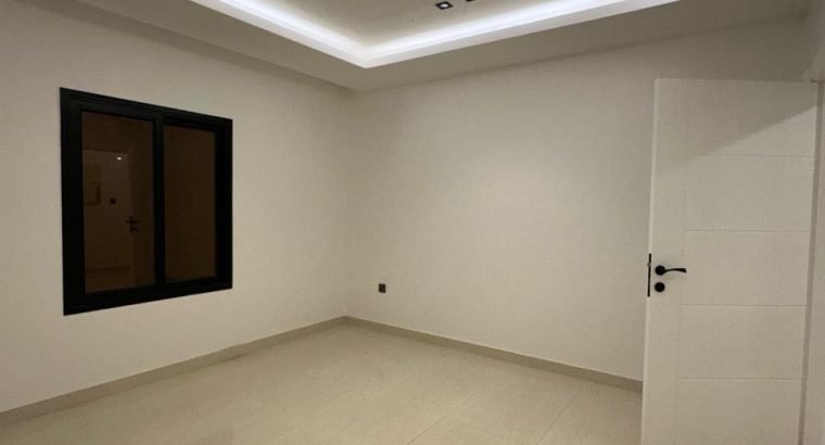 مكتب توق الرسيس للخدمات العقاريه للتواصل :0562854403