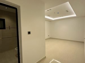 شقه للإيجار في الخبر ٢٠,٠٠٠ سنوي