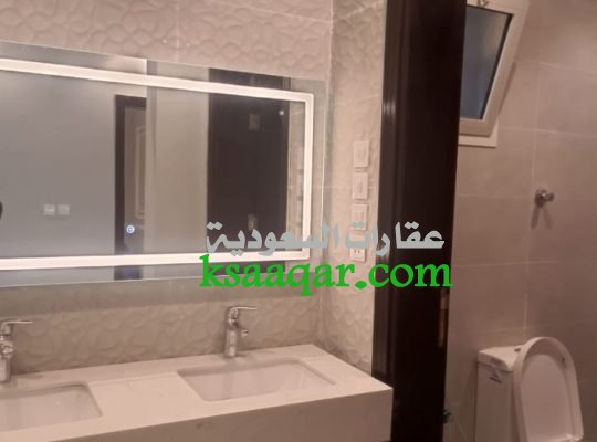 للبيع فيلا دور واحد بناء شخصي ف جده حي الوفاء