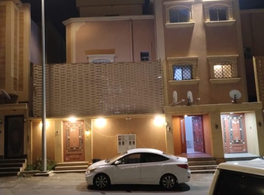 شقه للبيع في حي الموسي