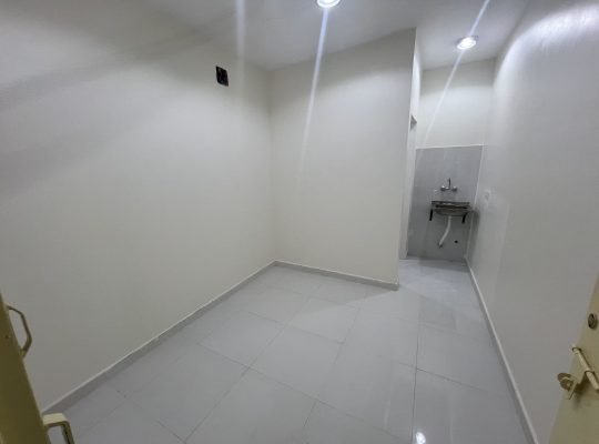 غرفة عزاب للإيجار بحي الحزم جنوب الرياض