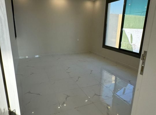 للايجار وحده علويه  بحي سلطانه القصيم بريده