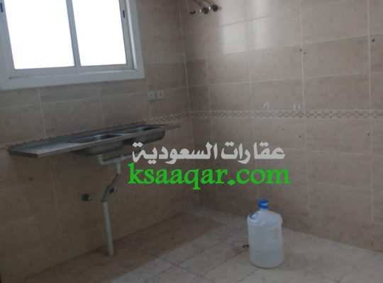 شقه عزاب ثلاث غرف طويق