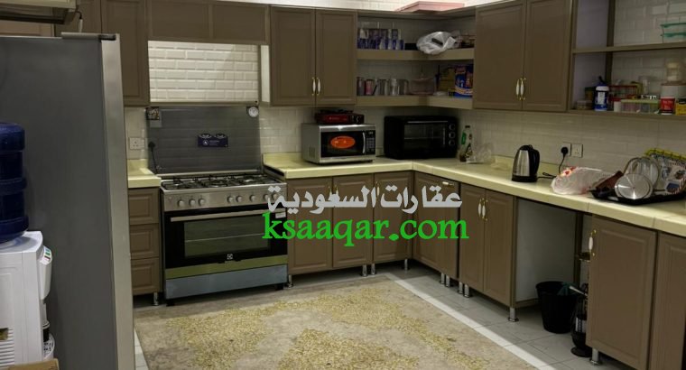 للايجار فيلا فاخره في جده حي الصالحيه