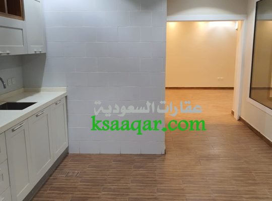 شقة للإيجار بحي الملقا مفروش مؤثثة