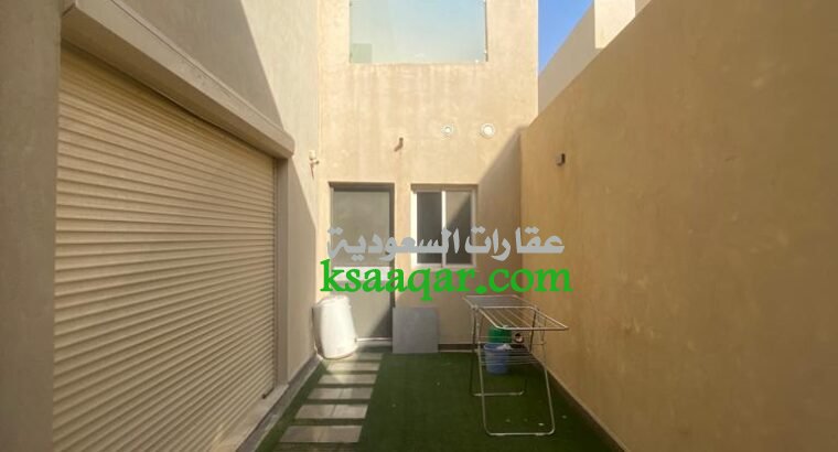 للبيع فيلامساحة 225