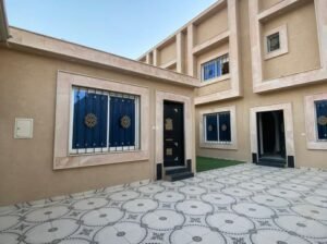 فله دوبلكس مساحة 300