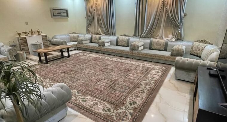 للبيع ملحق تمليك بالاضافة الى شقتين بالبدروم بمخطط البيعة بالطائف