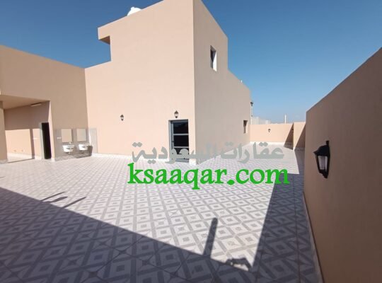 للايجار شقه فاخره جدا ف حي الياقوت جديده