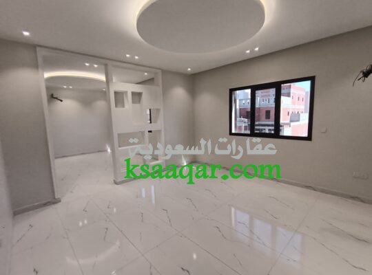 للايجار شقه فاخره جدا ف حي الياقوت جديده