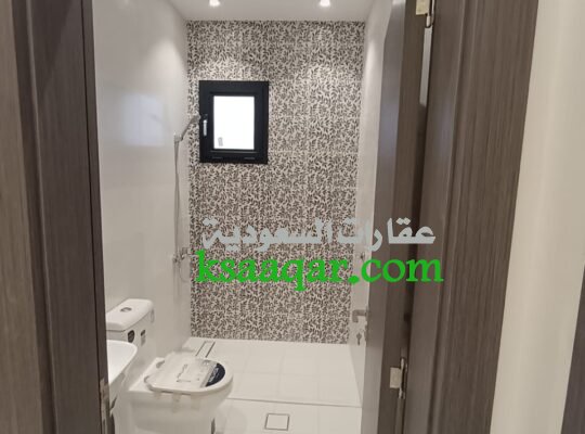 للايجار شقه فاخره جدا ف حي الياقوت جديده