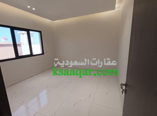 للايجار شقه فاخره جدا ف حي الياقوت جديده