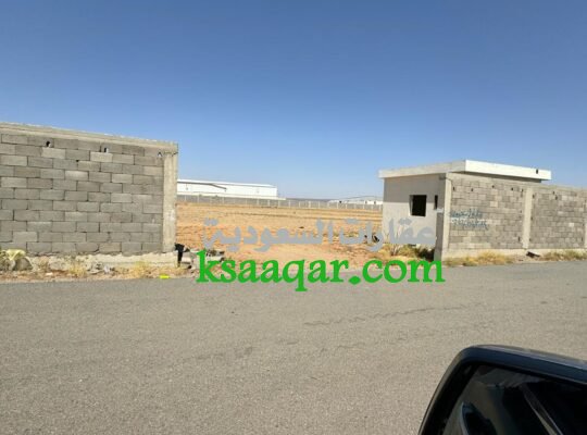 ارض و حوش لإيجار في جدة مساحات مختلفة متر مرخصة مس