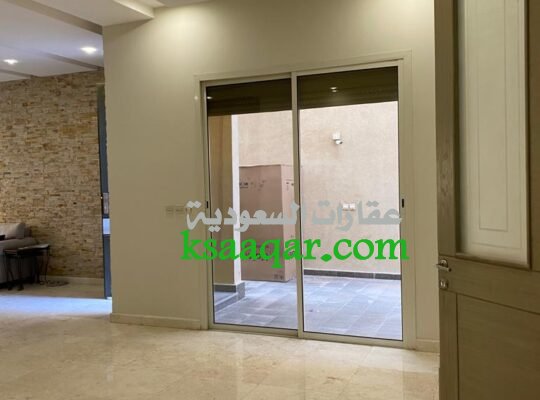 للبيع فيلا مساحة 225